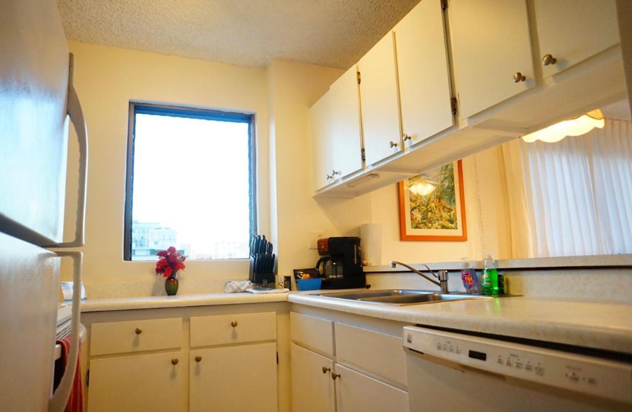 1508- Heart Of Waikiki With Kitchen-Free Parking-King Bed-Corner Unit Honolulu Exterior foto